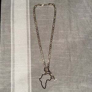 NWOB House of Harlow 1960 Africa outline necklace